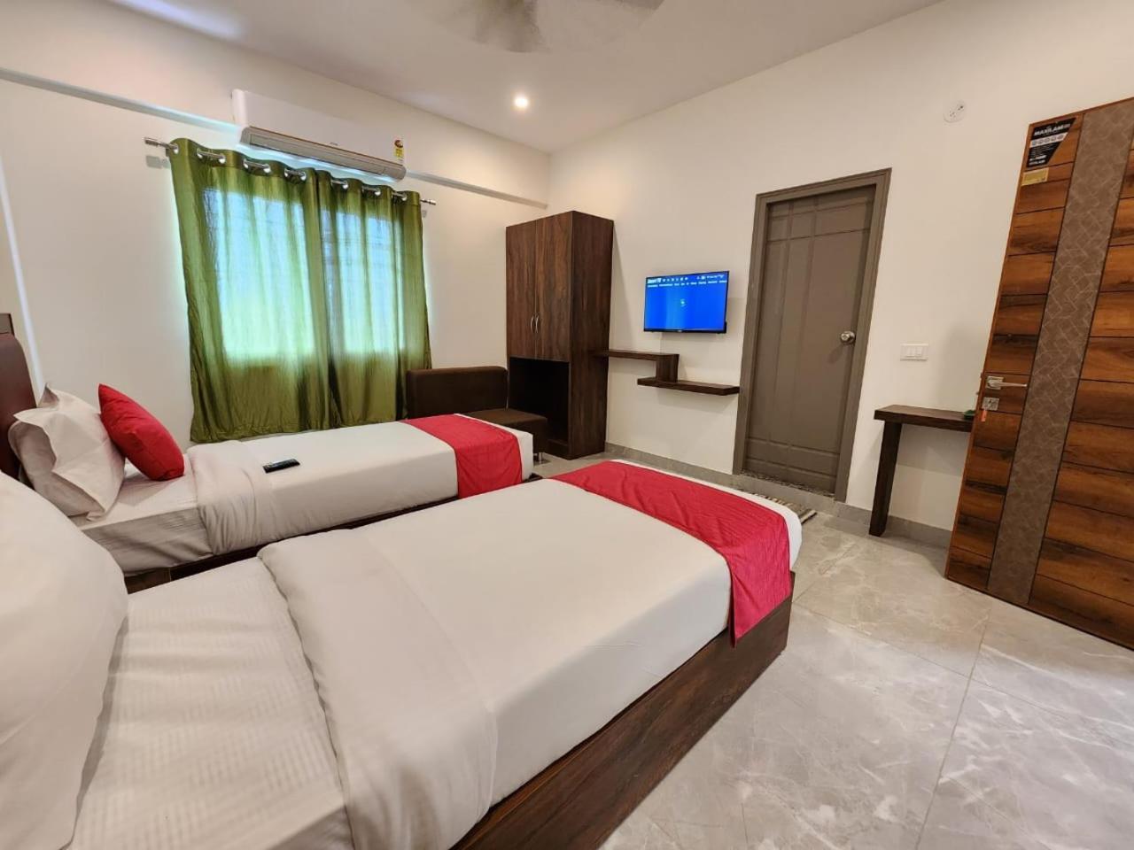 Hotel Dreams Inn Μπανγκαλόρ Εξωτερικό φωτογραφία