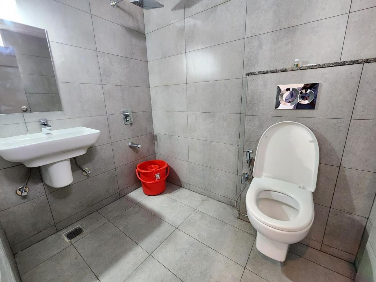 Hotel Dreams Inn Μπανγκαλόρ Εξωτερικό φωτογραφία
